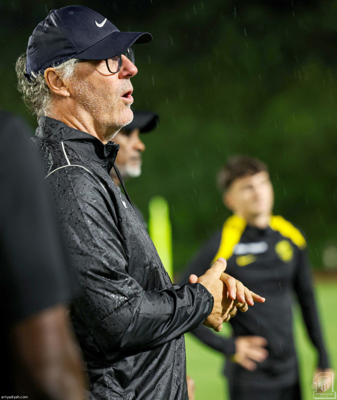 الاتحاد.. تدريب ومطر