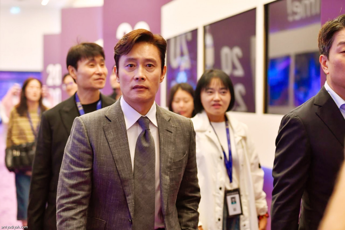 «جوي فورم».. اليوم الأول