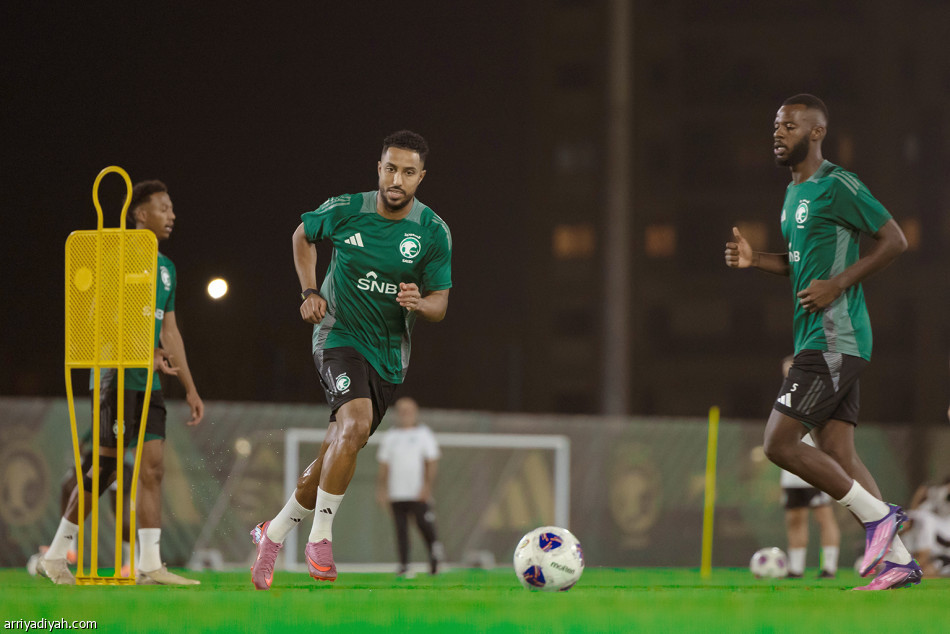 مروان وسعود مع «الأخضر»