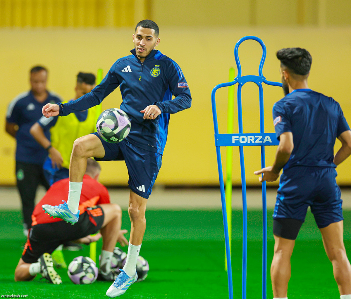 استعدادات متواصلة