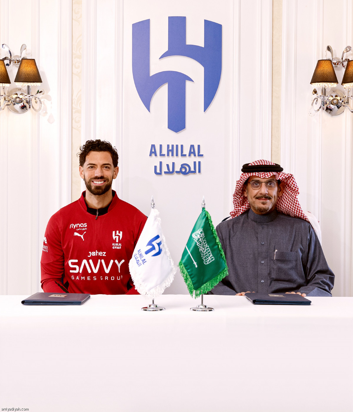 ماري ومندش في الهلال