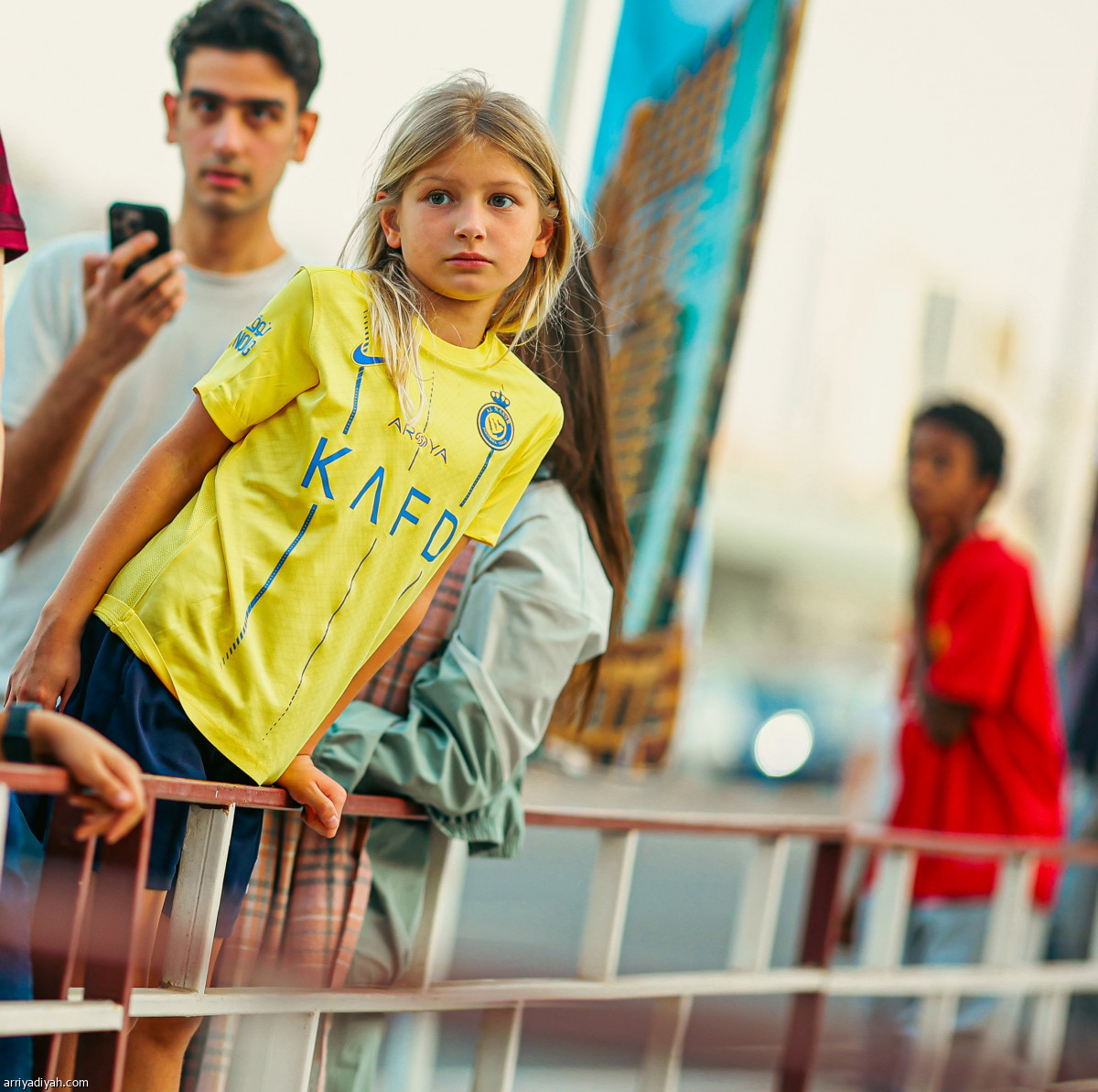 كثافة جماهيرية