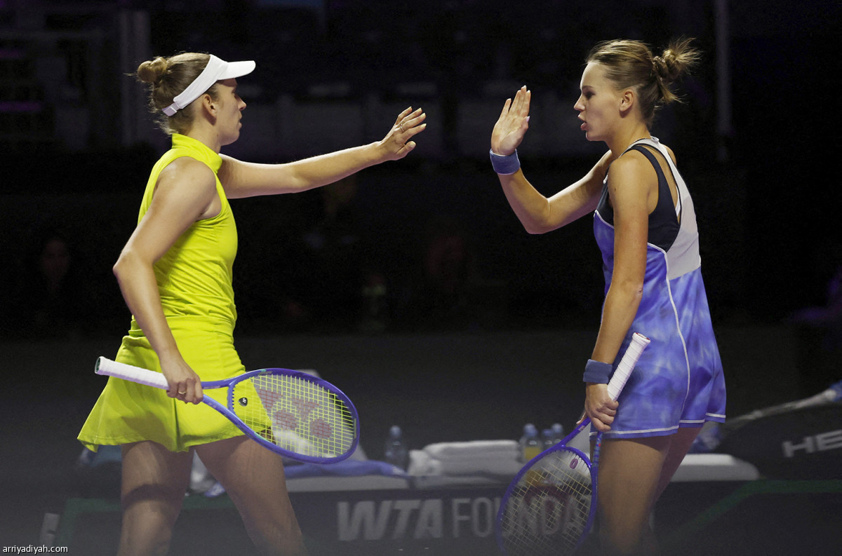 ميرتنز وكوديرميتوفا تتوجان