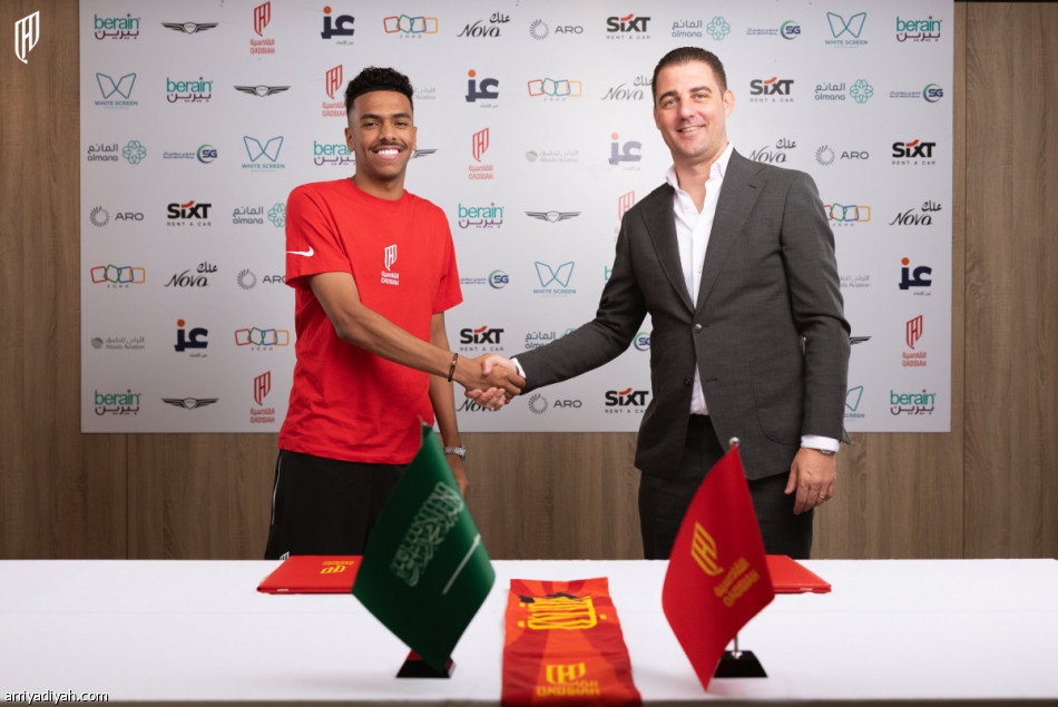 رسميّا.. الجوير يرتدي قميص القادسية