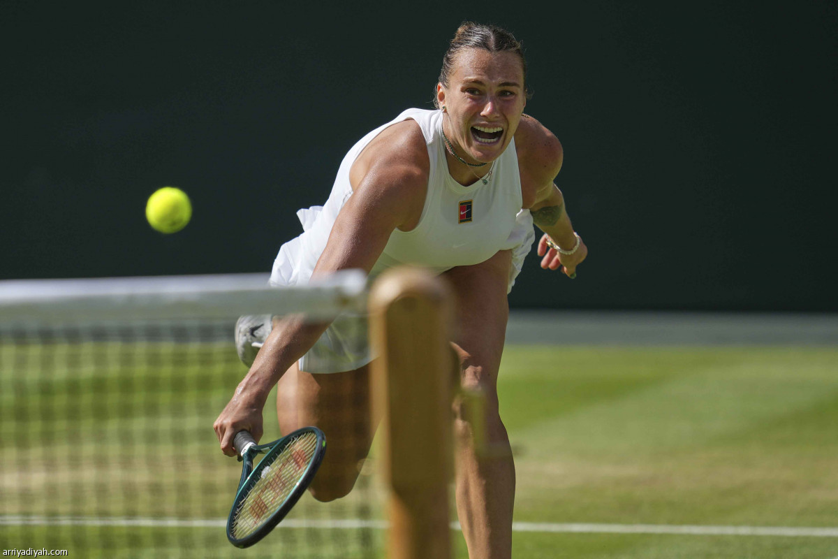 المصنفة الأولى تودع